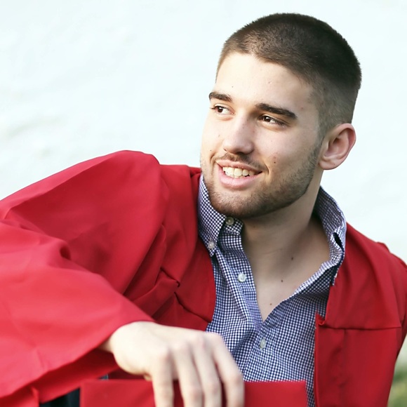 Meet your Posher!🤗 - Picture 5 of 6